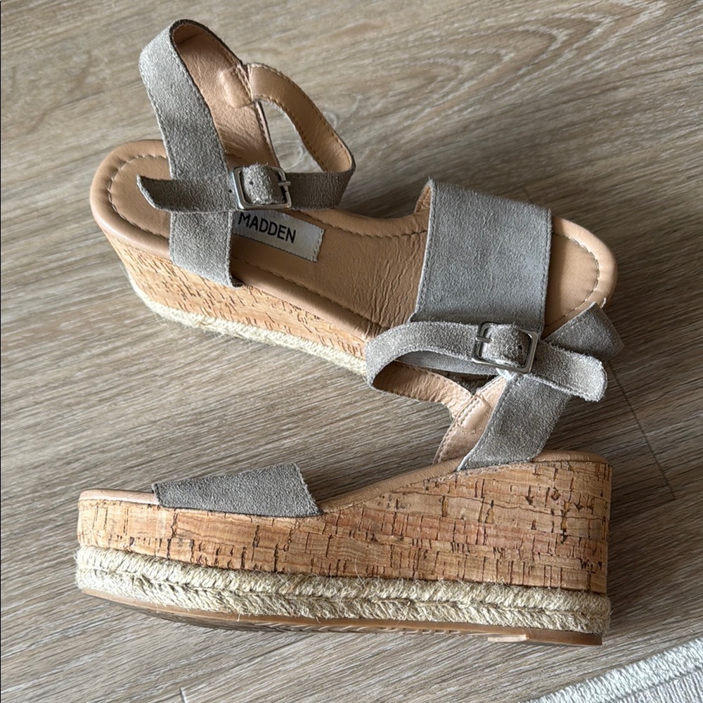 Steve Madden Gray Espadrille Wedges